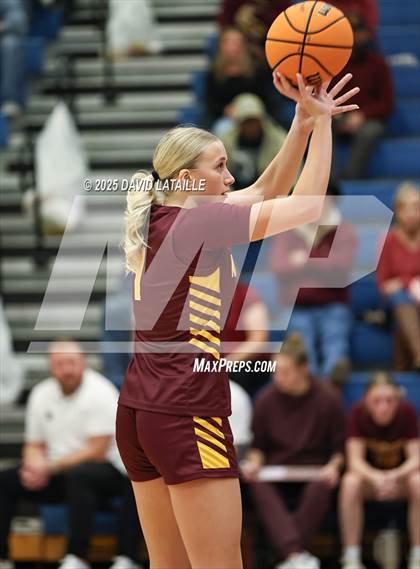Thumbnail 3 in Windsor @ Poudre photogallery.