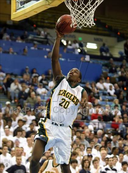 Thumbnail 1 in Loyola vs. Eisenhower (CIF SoCal D2 Final) photogallery.