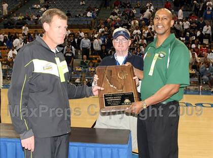 Thumbnail 1 in Loyola vs. Eisenhower (CIF SoCal D2 Final) photogallery.