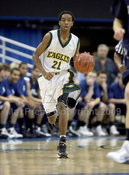 Thumbnail 1 in Loyola vs. Eisenhower (CIF SoCal D2 Final) photogallery.