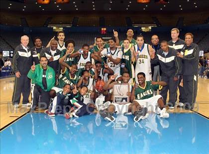 Thumbnail 1 in Loyola vs. Eisenhower (CIF SoCal D2 Final) photogallery.