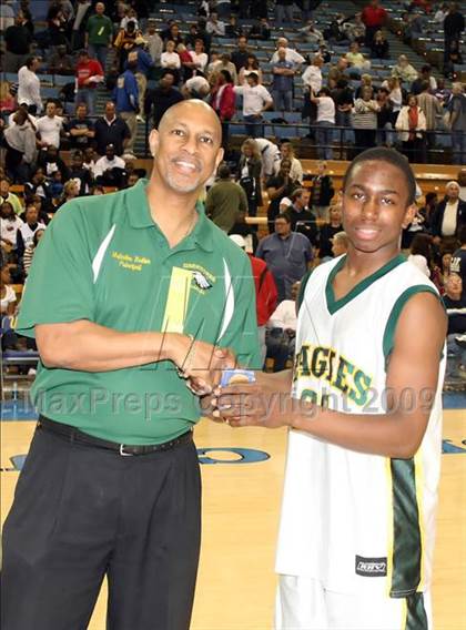 Thumbnail 1 in Loyola vs. Eisenhower (CIF SoCal D2 Final) photogallery.