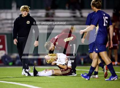 Thumbnail 2 in Keller Central vs Keller (UIL 6A Regional Quarterfinal) photogallery.