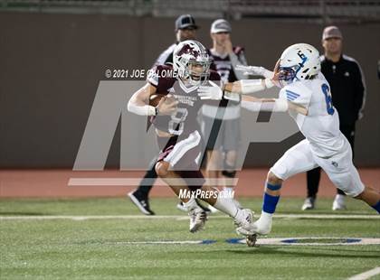 Thumbnail 3 in Lago Vista vs Industrial (UIL 3A D1 Regional Finals) photogallery.