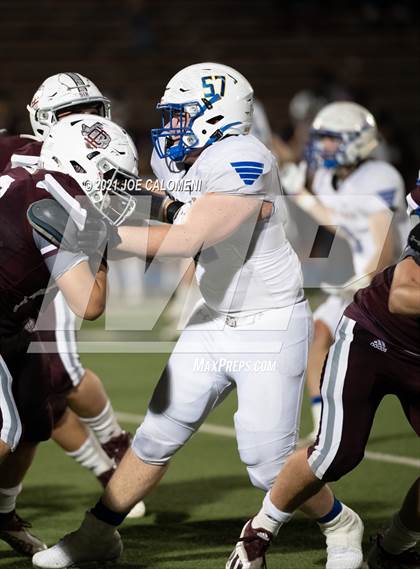 Thumbnail 2 in Lago Vista vs Industrial (UIL 3A D1 Regional Finals) photogallery.