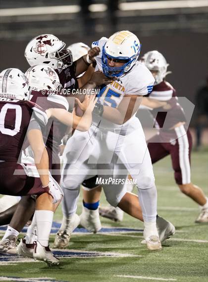 Thumbnail 2 in Lago Vista vs Industrial (UIL 3A D1 Regional Finals) photogallery.