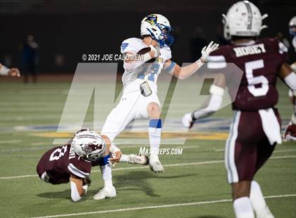 Thumbnail 3 in Lago Vista vs Industrial (UIL 3A D1 Regional Finals) photogallery.