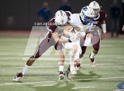 Thumbnail 3 in Lago Vista vs Industrial (UIL 3A D1 Regional Finals) photogallery.