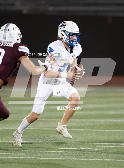Thumbnail 3 in Lago Vista vs Industrial (UIL 3A D1 Regional Finals) photogallery.
