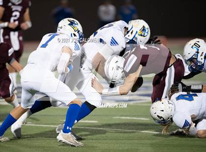 Thumbnail 2 in Lago Vista vs Industrial (UIL 3A D1 Regional Finals) photogallery.