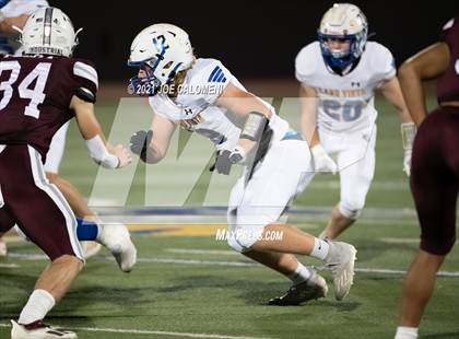 Thumbnail 3 in Lago Vista vs Industrial (UIL 3A D1 Regional Finals) photogallery.