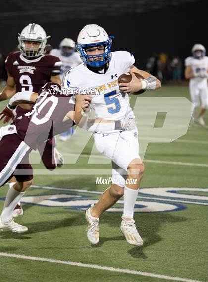 Thumbnail 1 in Lago Vista vs Industrial (UIL 3A D1 Regional Finals) photogallery.