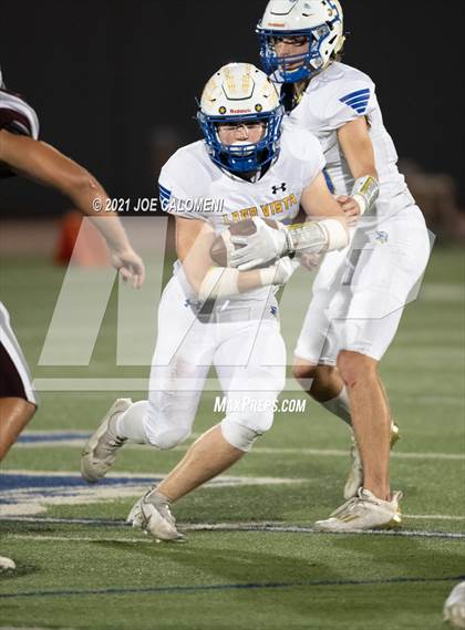 Thumbnail 1 in Lago Vista vs Industrial (UIL 3A D1 Regional Finals) photogallery.