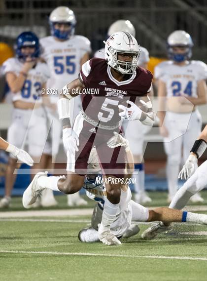 Thumbnail 2 in Lago Vista vs Industrial (UIL 3A D1 Regional Finals) photogallery.
