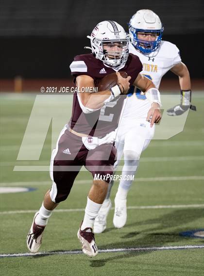 Thumbnail 1 in Lago Vista vs Industrial (UIL 3A D1 Regional Finals) photogallery.