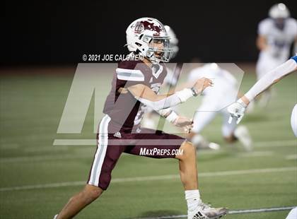 Thumbnail 2 in Lago Vista vs Industrial (UIL 3A D1 Regional Finals) photogallery.