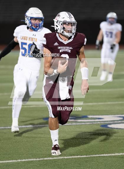 Thumbnail 1 in Lago Vista vs Industrial (UIL 3A D1 Regional Finals) photogallery.