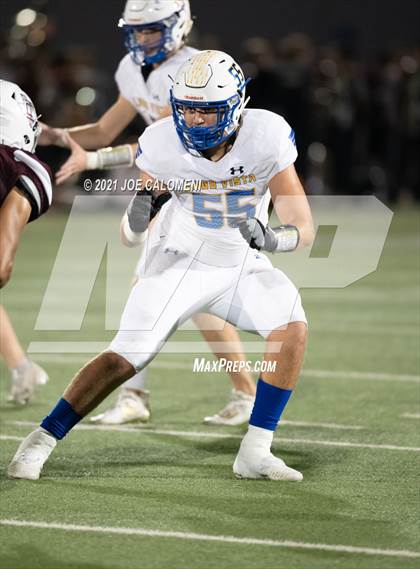 Thumbnail 3 in Lago Vista vs Industrial (UIL 3A D1 Regional Finals) photogallery.