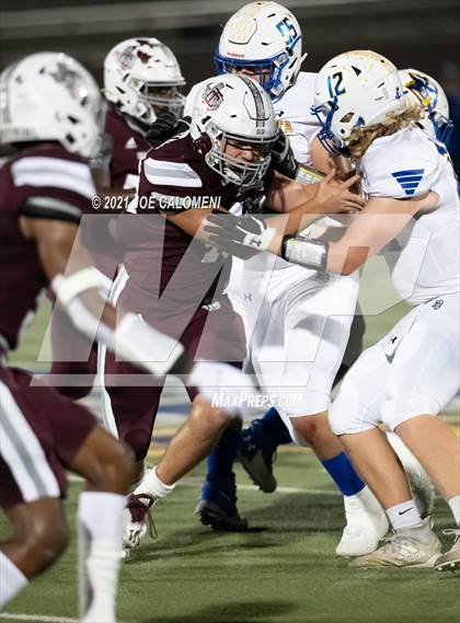 Thumbnail 3 in Lago Vista vs Industrial (UIL 3A D1 Regional Finals) photogallery.