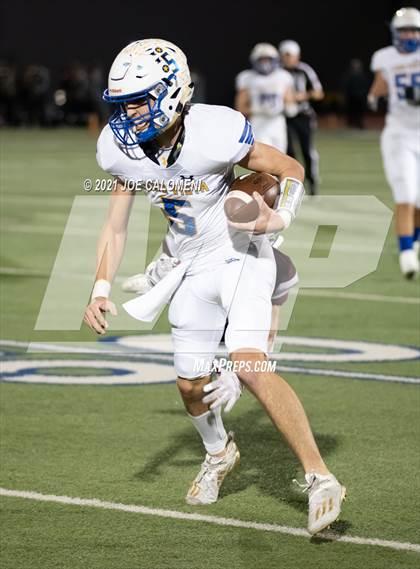 Thumbnail 1 in Lago Vista vs Industrial (UIL 3A D1 Regional Finals) photogallery.