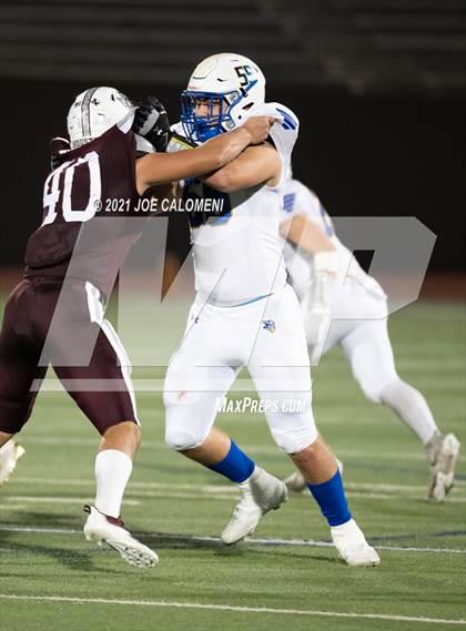 Thumbnail 3 in Lago Vista vs Industrial (UIL 3A D1 Regional Finals) photogallery.