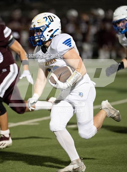 Thumbnail 2 in Lago Vista vs Industrial (UIL 3A D1 Regional Finals) photogallery.