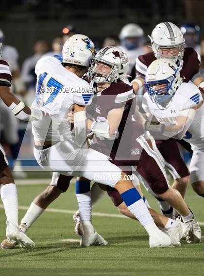 Thumbnail 2 in Lago Vista vs Industrial (UIL 3A D1 Regional Finals) photogallery.