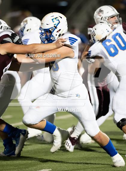 Thumbnail 3 in Lago Vista vs Industrial (UIL 3A D1 Regional Finals) photogallery.