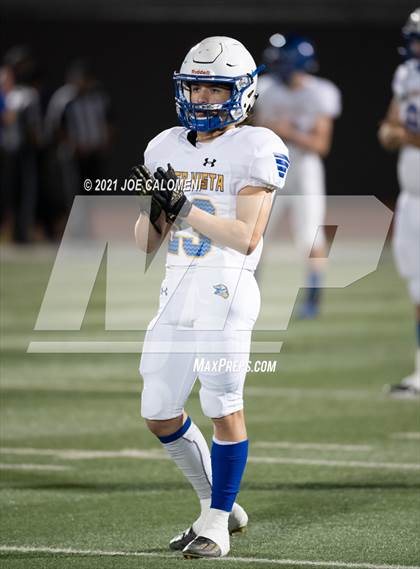 Thumbnail 3 in Lago Vista vs Industrial (UIL 3A D1 Regional Finals) photogallery.