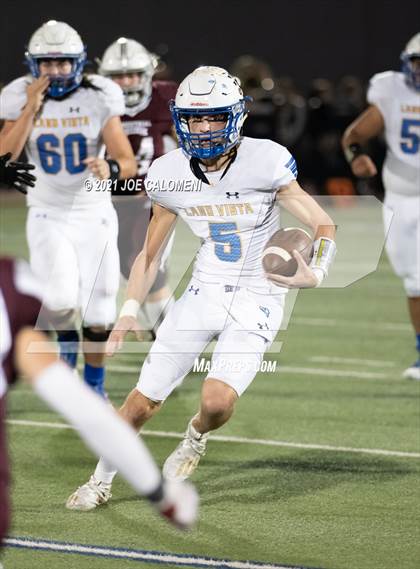 Thumbnail 2 in Lago Vista vs Industrial (UIL 3A D1 Regional Finals) photogallery.