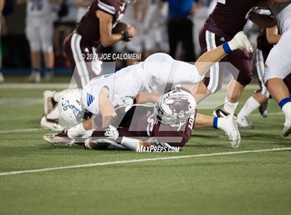 Thumbnail 1 in Lago Vista vs Industrial (UIL 3A D1 Regional Finals) photogallery.