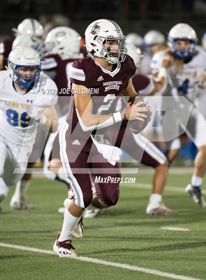 Thumbnail 1 in Lago Vista vs Industrial (UIL 3A D1 Regional Finals) photogallery.