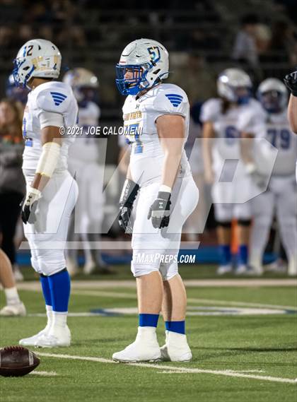 Thumbnail 3 in Lago Vista vs Industrial (UIL 3A D1 Regional Finals) photogallery.