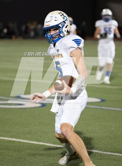 Thumbnail 1 in Lago Vista vs Industrial (UIL 3A D1 Regional Finals) photogallery.