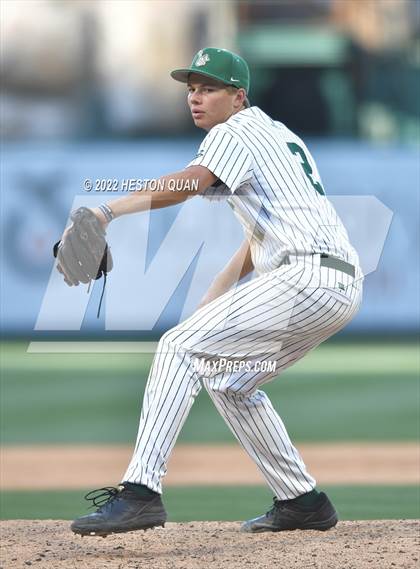 Thumbnail 3 in Long Beach Poly vs. Edison photogallery.