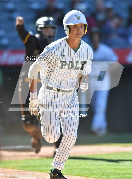 Thumbnail 2 in Long Beach Poly vs. Edison photogallery.