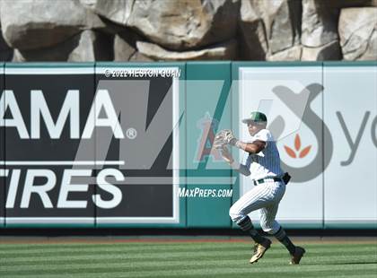 Thumbnail 2 in Long Beach Poly vs. Edison photogallery.