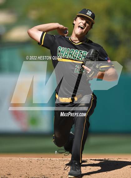 Thumbnail 1 in Long Beach Poly vs. Edison photogallery.