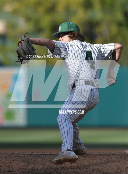 Thumbnail 2 in Long Beach Poly vs. Edison photogallery.