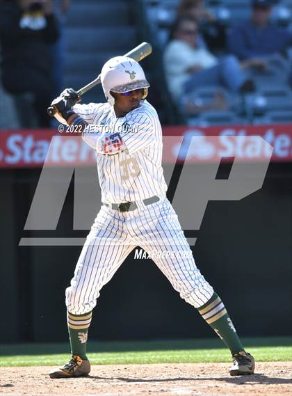 Thumbnail 1 in Long Beach Poly vs. Edison photogallery.