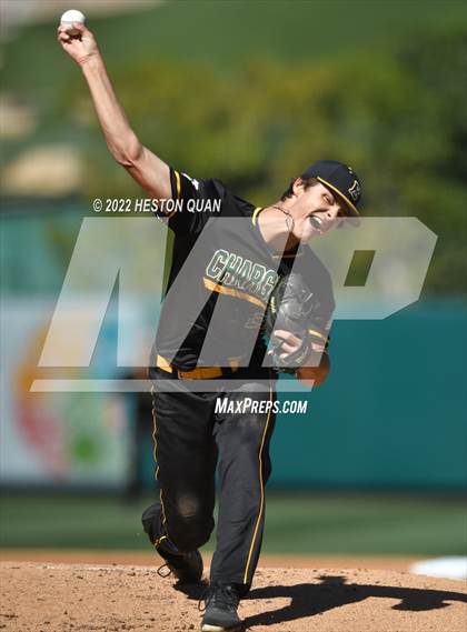 Thumbnail 2 in Long Beach Poly vs. Edison photogallery.