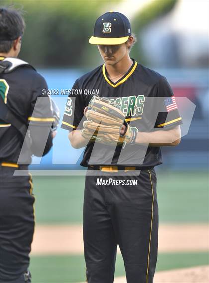 Thumbnail 3 in Long Beach Poly vs. Edison photogallery.