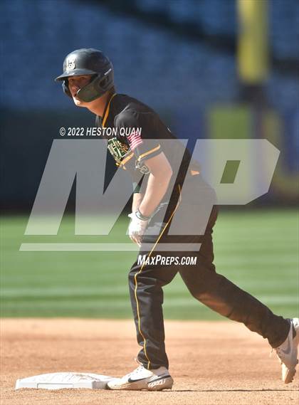 Thumbnail 3 in Long Beach Poly vs. Edison photogallery.