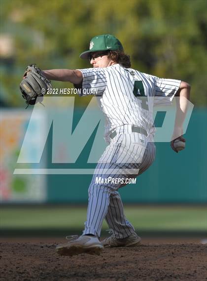 Thumbnail 3 in Long Beach Poly vs. Edison photogallery.
