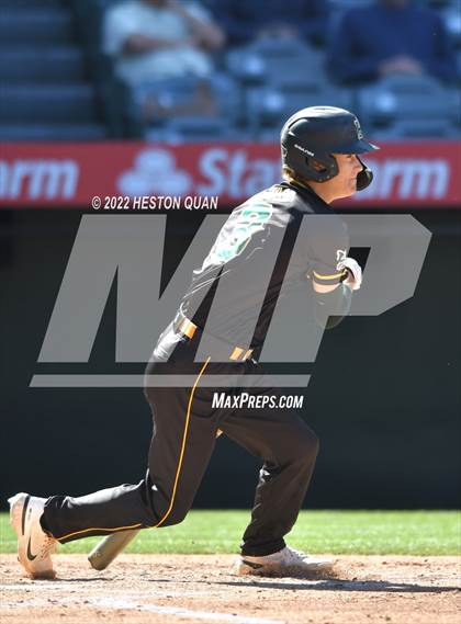 Thumbnail 3 in Long Beach Poly vs. Edison photogallery.