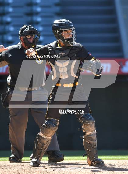 Thumbnail 1 in Long Beach Poly vs. Edison photogallery.
