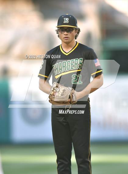 Thumbnail 2 in Long Beach Poly vs. Edison photogallery.