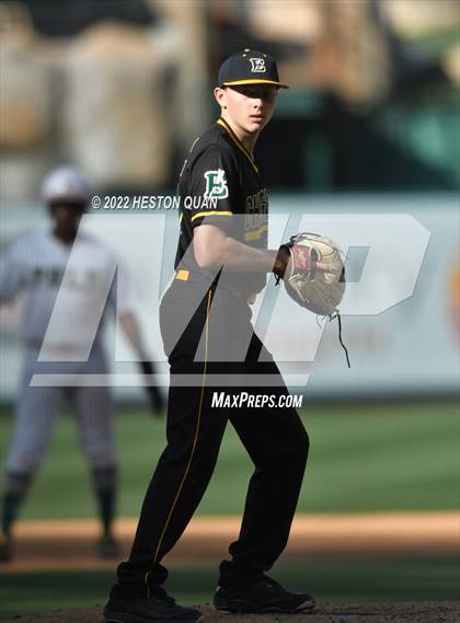 Thumbnail 3 in Long Beach Poly vs. Edison photogallery.
