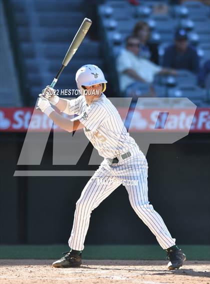 Thumbnail 2 in Long Beach Poly vs. Edison photogallery.