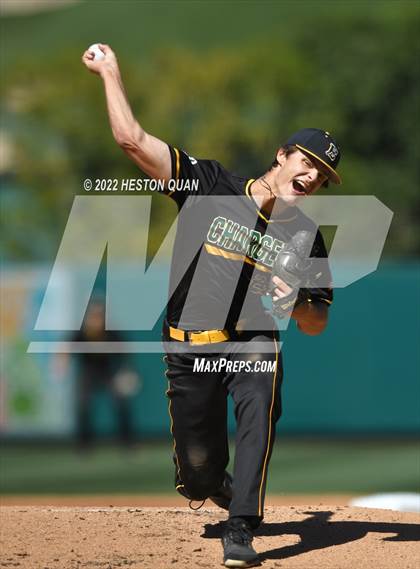 Thumbnail 3 in Long Beach Poly vs. Edison photogallery.